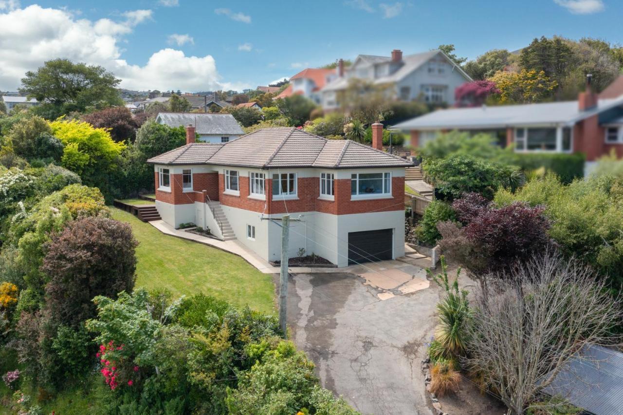 Stunning Family Home In Andersons Bay Dunedin Exterior photo